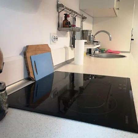 Apartment Lovely One Bedroom Next Mall Vitan *